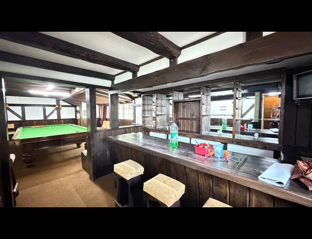 5 BEDROOM FREEHOLD FOR SALE IN LAKEFIELD